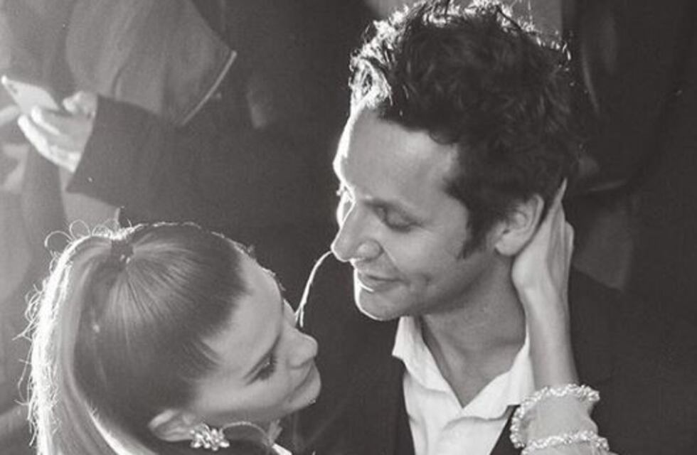 La China Suárez y Benjamín Vicuña visitaron un hospital de niños en Navidad