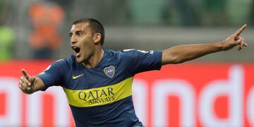 Con humor, Wanchope Ábila mandó a los periodistas \