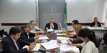 Arduas reuniones en la Legislatura del Chaco\u002E