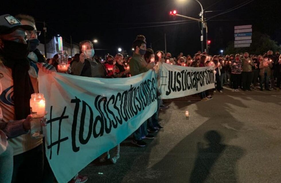 Multitudinaria marcha para pedir justicia por la muerte Tomás Echegaray