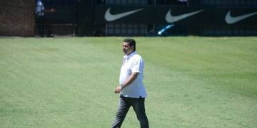 Angelici retó a los jugadores de Boca y les recriminó la actitud ante River\u002E