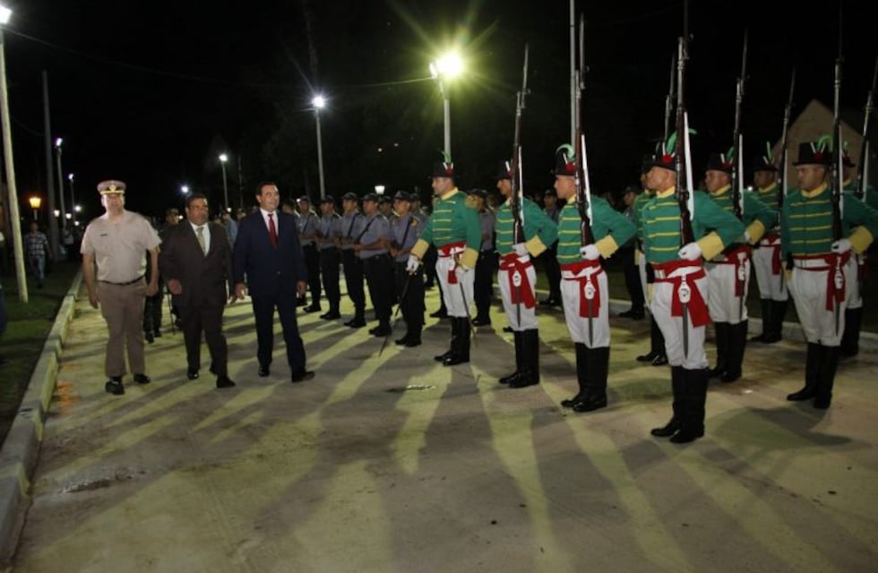 Valdés prometió obras para Berón de Astrada