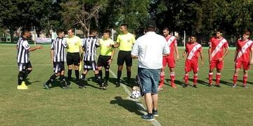 Los partidos de las ligas no arrancan si no bajan los precios de los adicionales