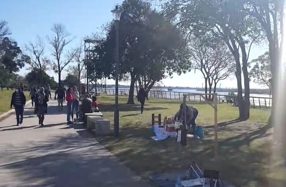 Coronavirus en Rosario: admiten que no están prohibiendo los pic nics en los parques pese a no estar regulados