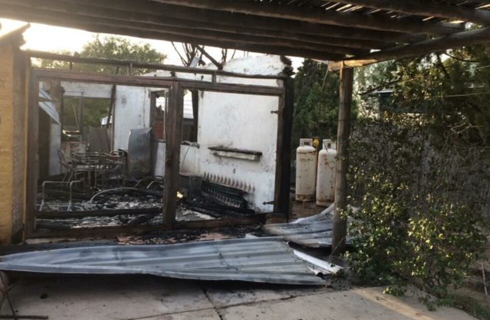 Otra vez: incendios afectan la zona de El Challao