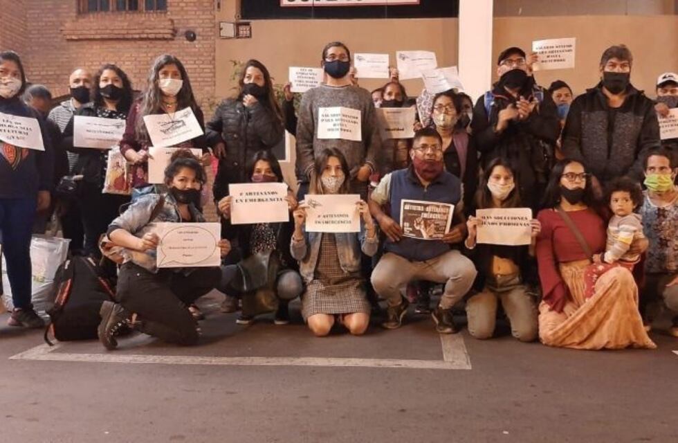 Los artistas salteños reclaman un protocolo para reabrir las salas y poder trabajar