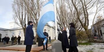 Día de a independencia: la gobernadora encabezó el acto central