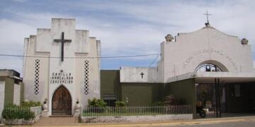 El ladrón se encontraba retirando las placas del cementerio de Villa Gobernador Gálvez\u002E