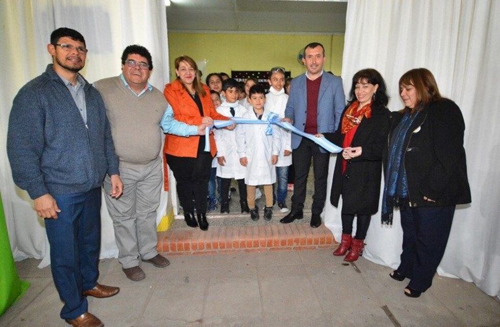 Más de 500 estudiantes y docentes participaron en la feria de innovación educativa de la región 3