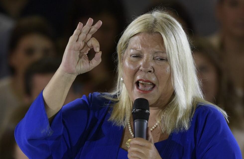 "Si el Presidente se cansa me puede echar", afirmó Carrió