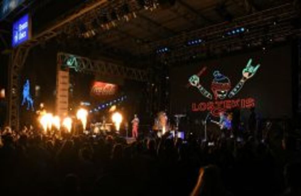 Los Tekis deslumbraron en la quinta noche de Jesús María