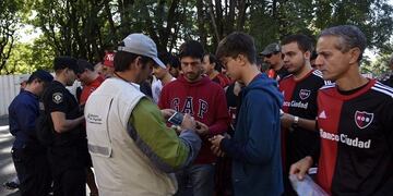 Habrá más de 500 agentes para el operativo de seguridad para Newell's-River\u002E (Archivo)
