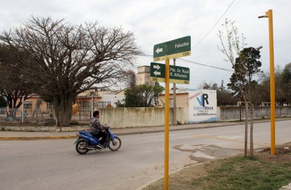 Más semáforos para mejorar la convivencia vial en Arroyito