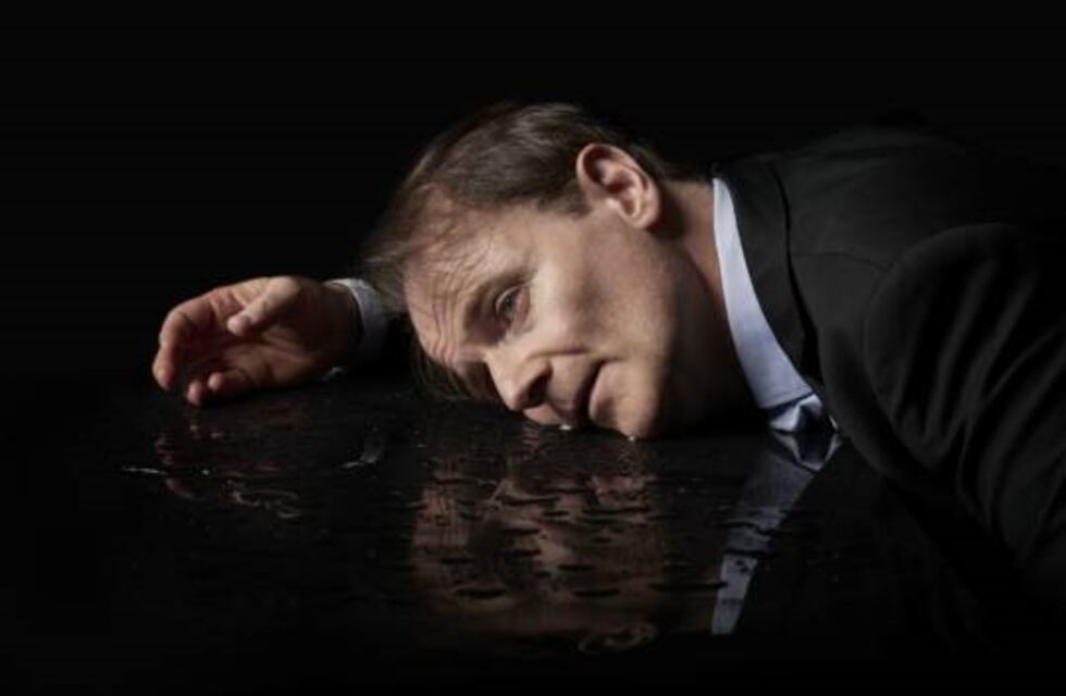 Luis Machín protagoniza "El mar de noche" en Rosario