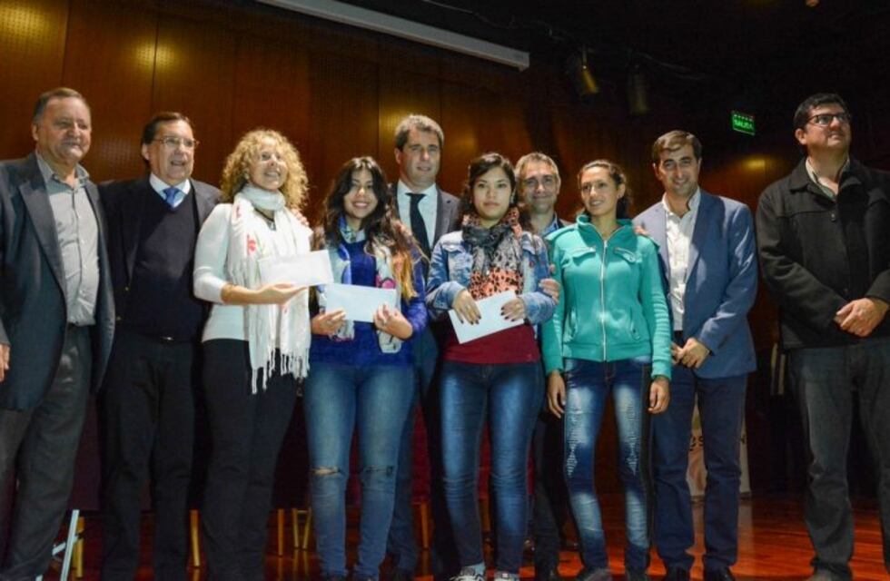 Viajarán gratis 8.000 alumnos de San Juan