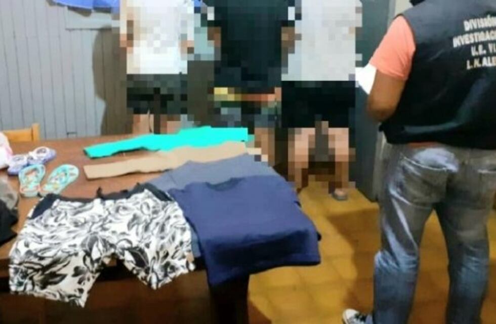 Robaron una boutique y salieron a vender la indumentaria casa por casa