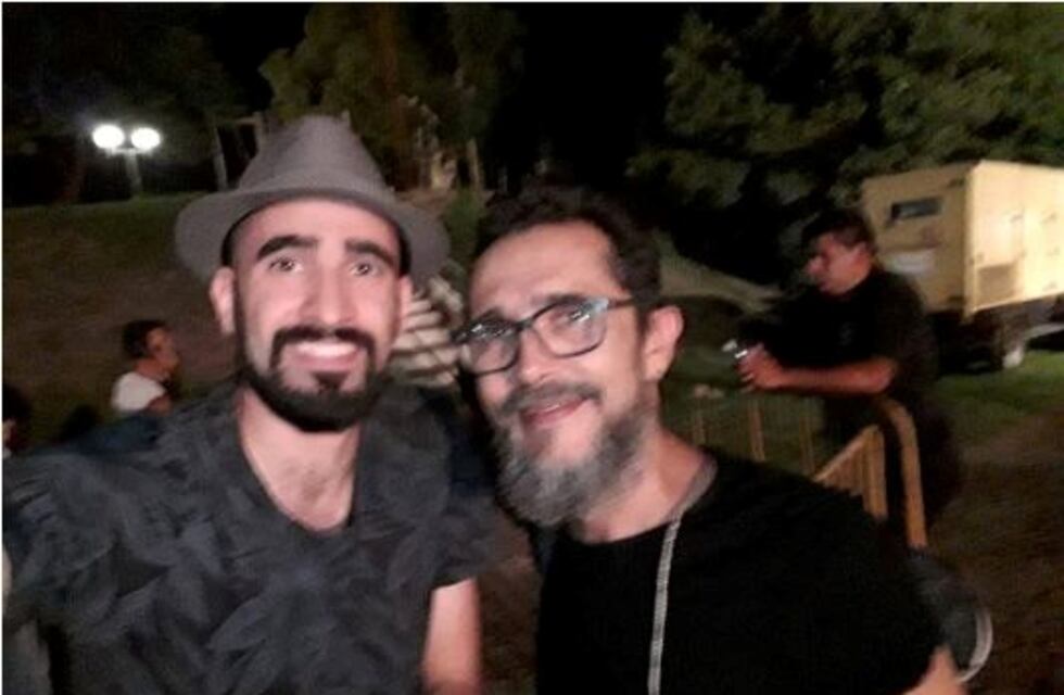 El doble de Abel Pintos revolucionó el Festival de la Tonada en Tunuyán