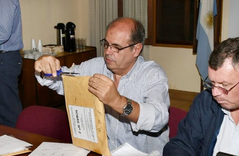 La EBY invertirá más de $100 millones en defensas costeras en la isla Apipé