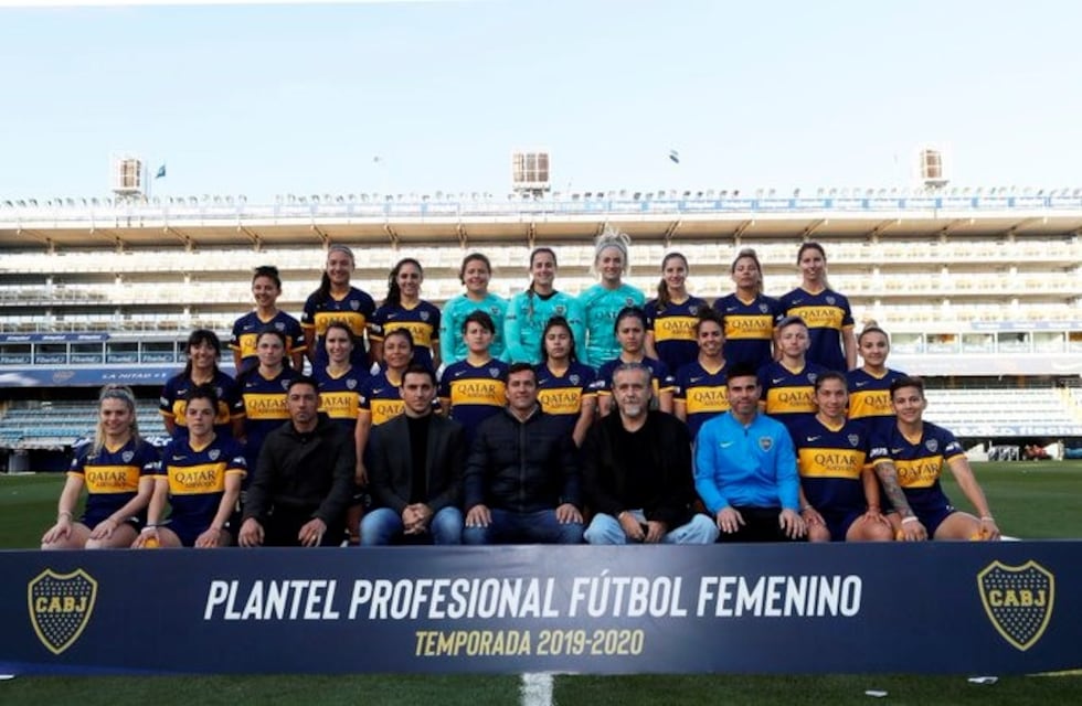 Boca presentó en la Bombonera al plantel profesional del fútbol femenino