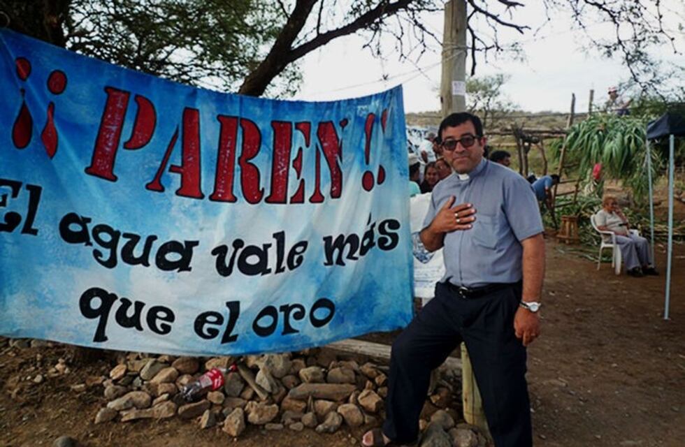 Omar Quinteros: "en la sociedad Riojana todo se maneja por Influencias y Amiguisimo