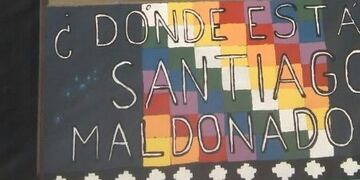 Pintadas en murales del Politécnico