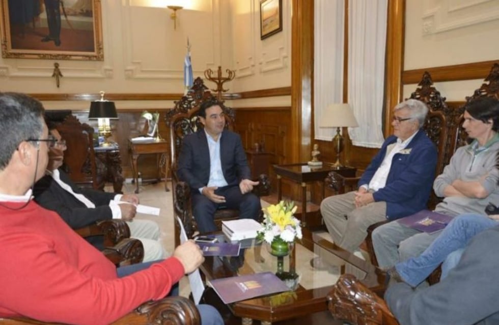 El Gobernador se reunió con empresarios forestales