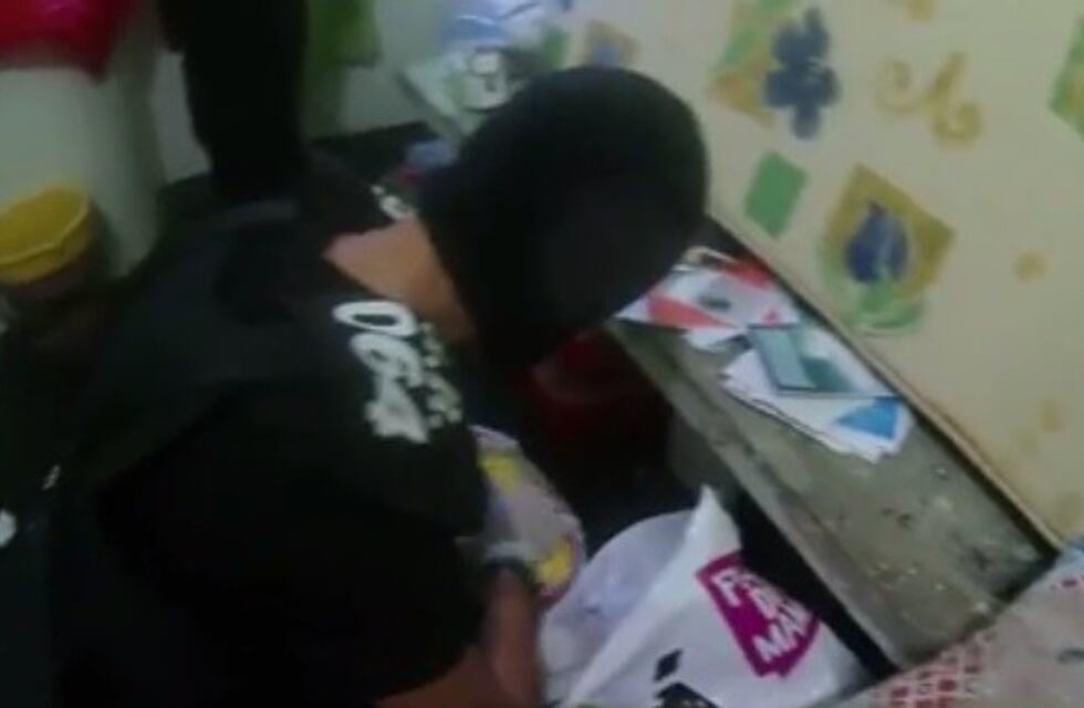 Secuestraron diez celulares en el pabellón donde está alojado Alexis Camino