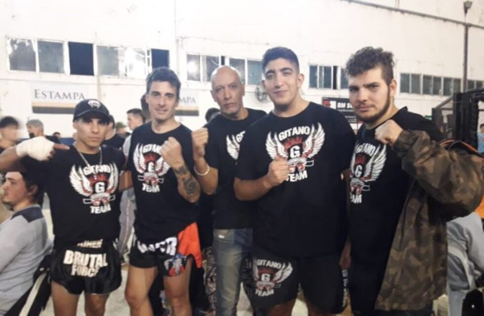 Triunfo del Kick-Boxing de Mina Calvero en un torneo en Paraná