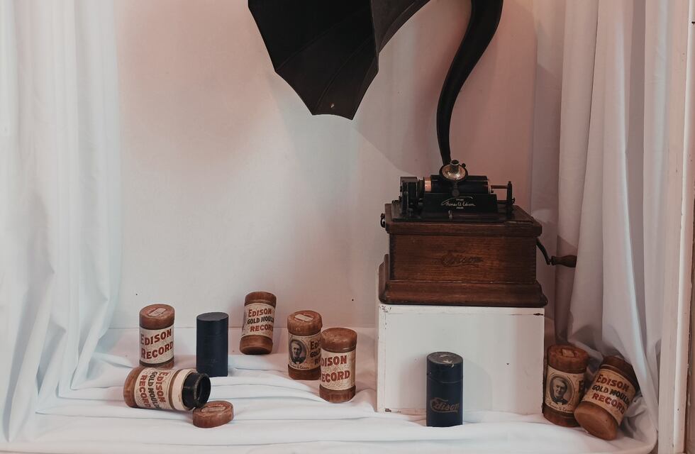 El Museo Histórico Municipal inaugura la muestra “do re mi fa sol la si: Sonidos que envuelven”