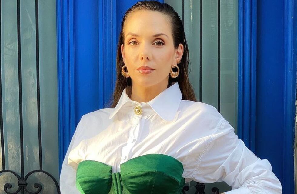 Julieta Nair Calvo deslumbró a todos con su microbiki alopardada desde Brasil