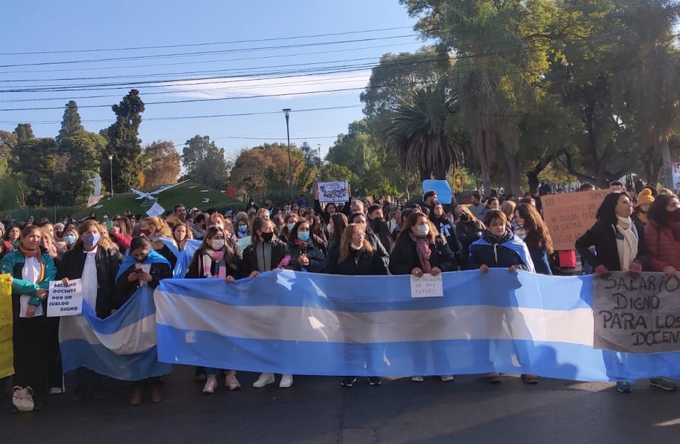 Los docentes autoconvocados continúan de paro en San Juan