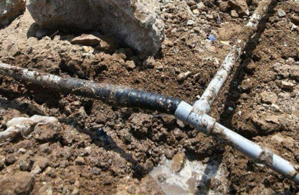 Las conexiones clandestinas afectan el servicio de agua potable en Banda de Varela