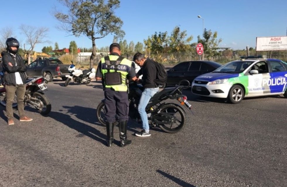 Habrá 12.000 policías para combatir a los motochorros en el conurbano