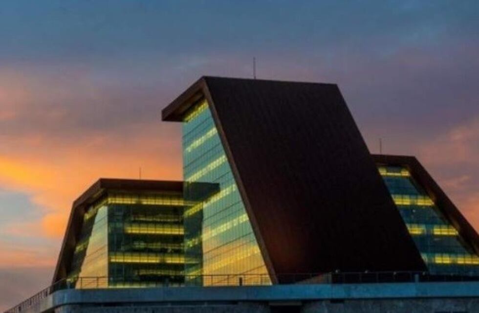 El próximo viernes estarán depositados los sueldos para la administración pública