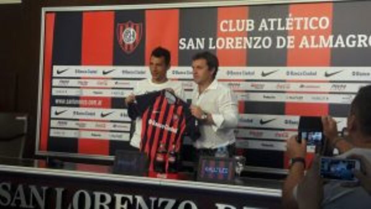 Rubu00e9n Botta fue presentado en San Lorenzo.