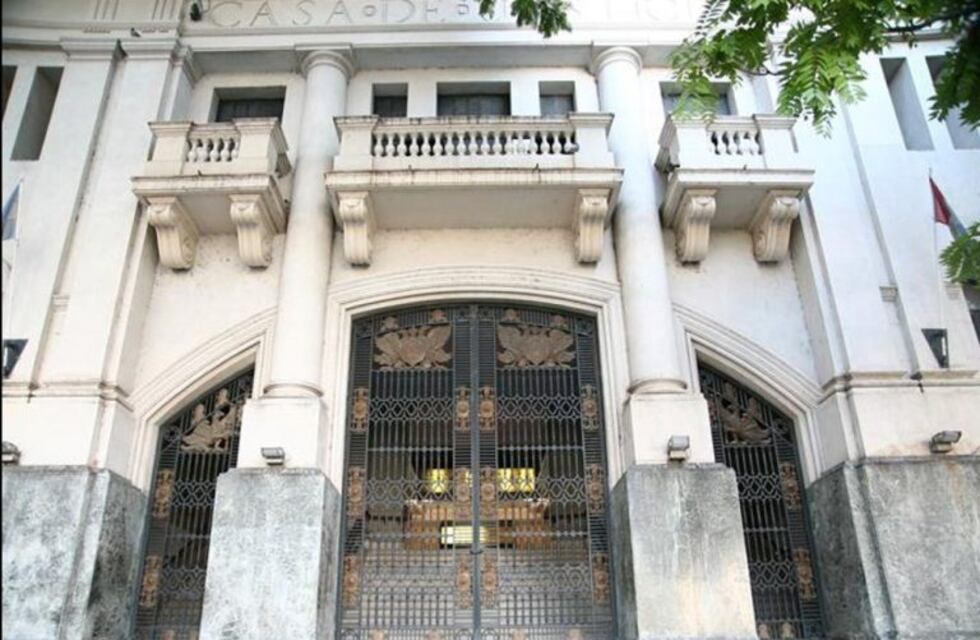 Saldrá de la cárcel el médico santafesino acusado de abusar a una mujer que conoció por Tinder