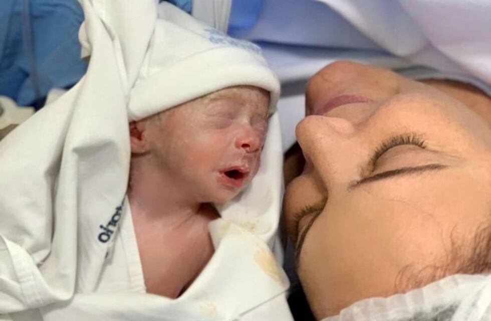 ¡Nació Félix, el hijo de Lucha Aymar y Fernando González!