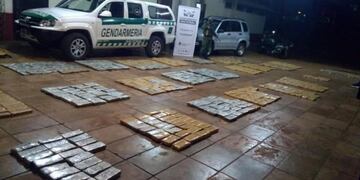La droga estaba distribuida en 907 panes\u002E