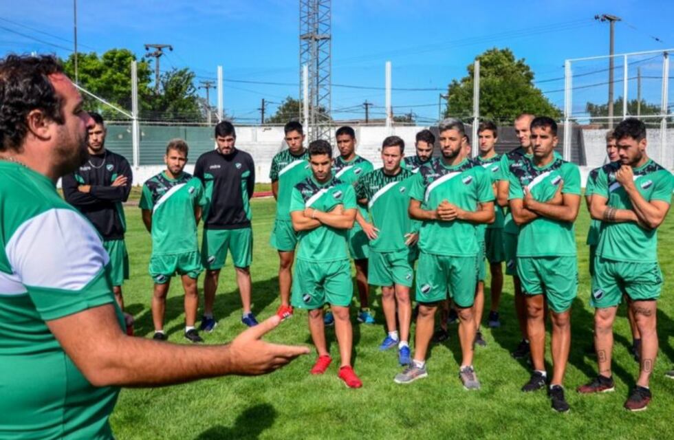 Villa Mitre ya suma 4 refuerzos para la reanudación del Federal A