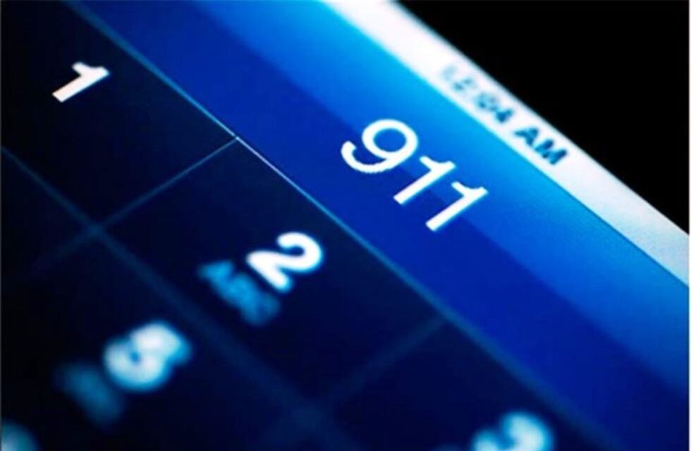 El Senado aprobó que se pueda contactar al 911 por mensajes de texto