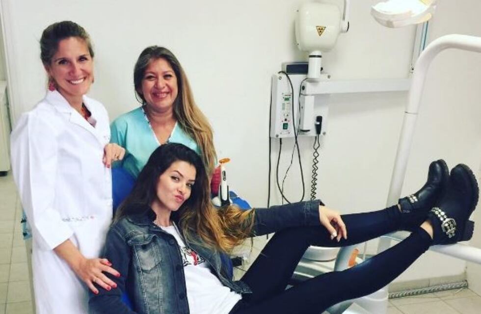 La China Suárez pasó por el dentista y se puso brackets