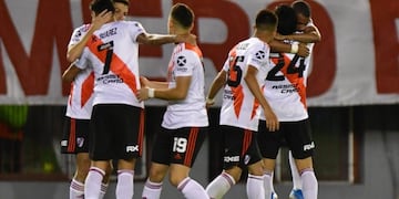 River-Colón\u002E (Foto: Olé/MARCELO CARROLL)