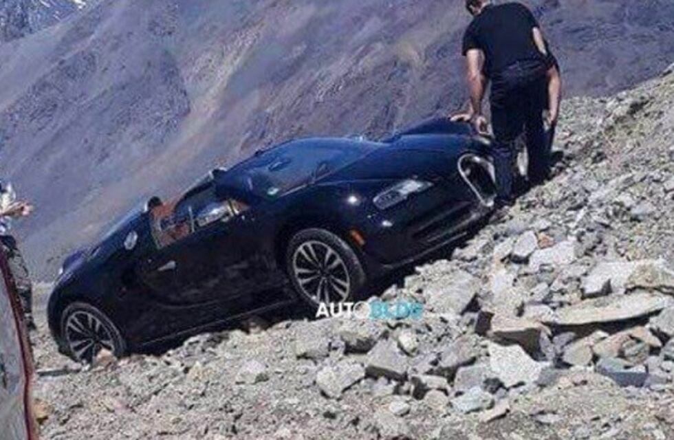 Rápido y furioso: un Bugatti Veyron chocó en Los Caracoles