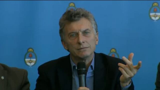 Cornejo recibiu00f3 a Macri en Malargue.