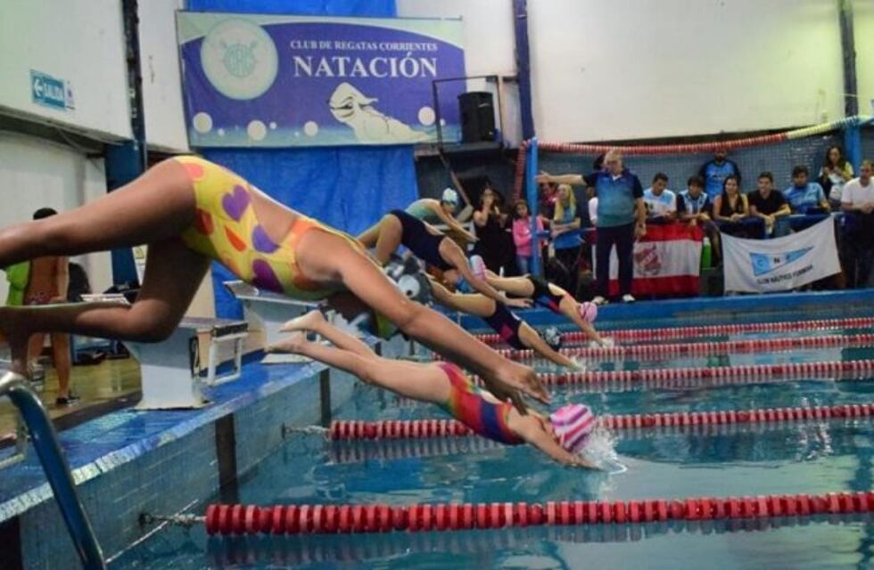 Torneo de natación 113º aniversario del Club Argentino de Marcos Juárez