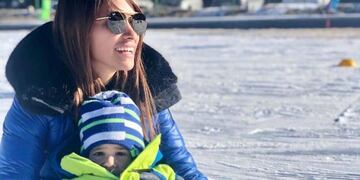 La rosarina compartió una foto con el más chico de los nenes\u002E (@antonelaroccuzzo)