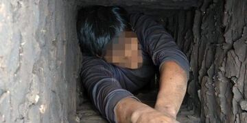 El ladrón que quedó atrapado en la chimenea (crédito: Seguridad policiales)