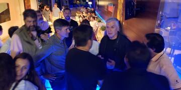 Carlos Gutiérrez llegando al búmker de Hacemos por Córdoba\u002E