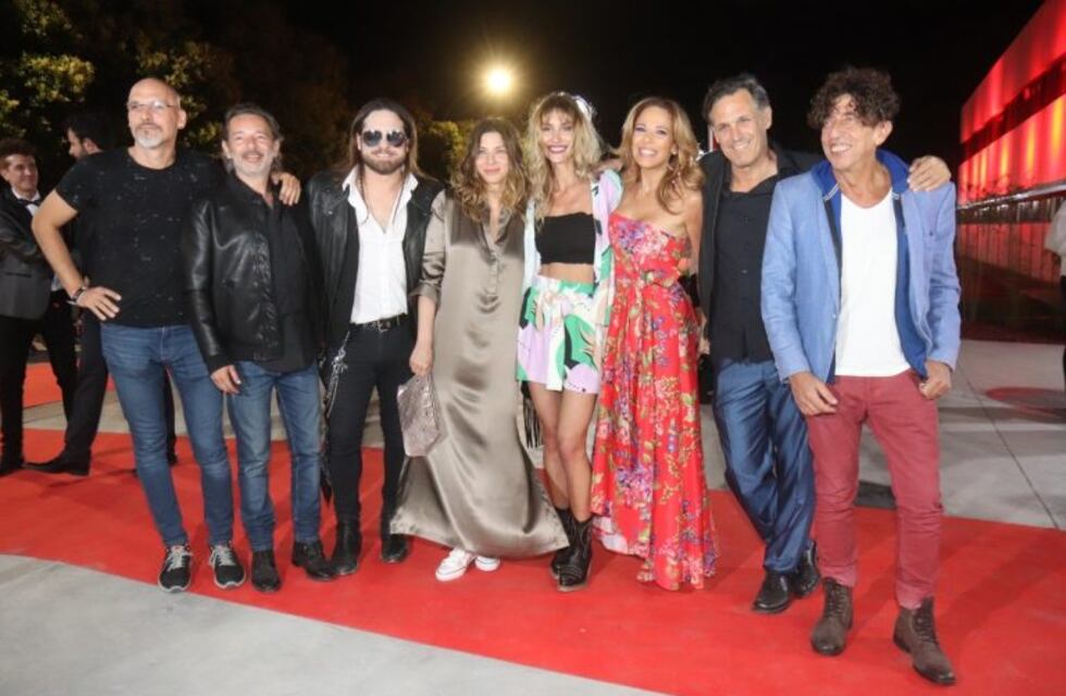 Imágenes de una noche de fiesta en Carlos Paz: "Apertura de Temporada 2020"