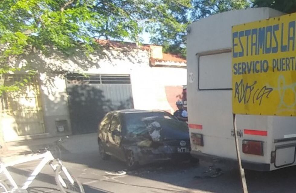 Se quedó dormido y se estampó contra una casa rodante en Godoy Cruz